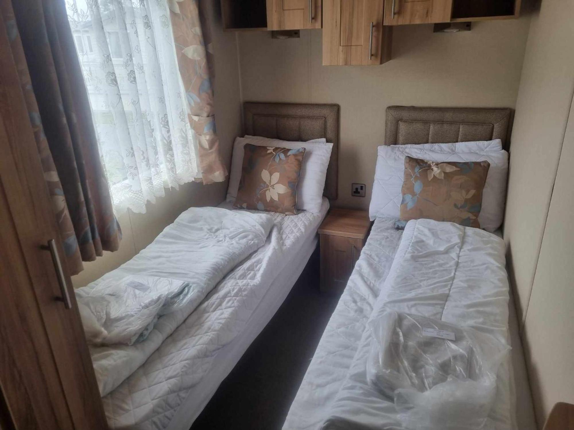 Pg144 On The Golden Palm 3 Bed Deluxe *
