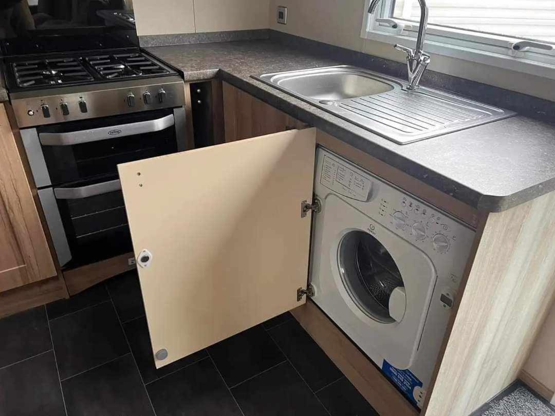 Pg144 On The Golden Palm 3 Bed Deluxe Apartment *